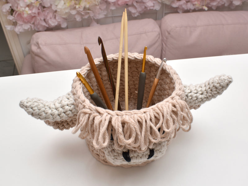 Highland Cow Crochet Basket Yarn Pack