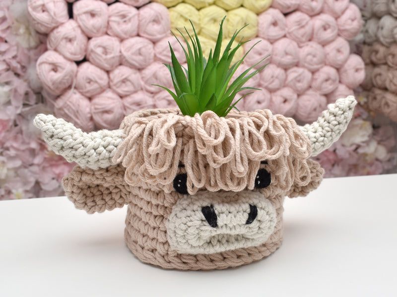 Highland Cow Crochet Basket Yarn Pack