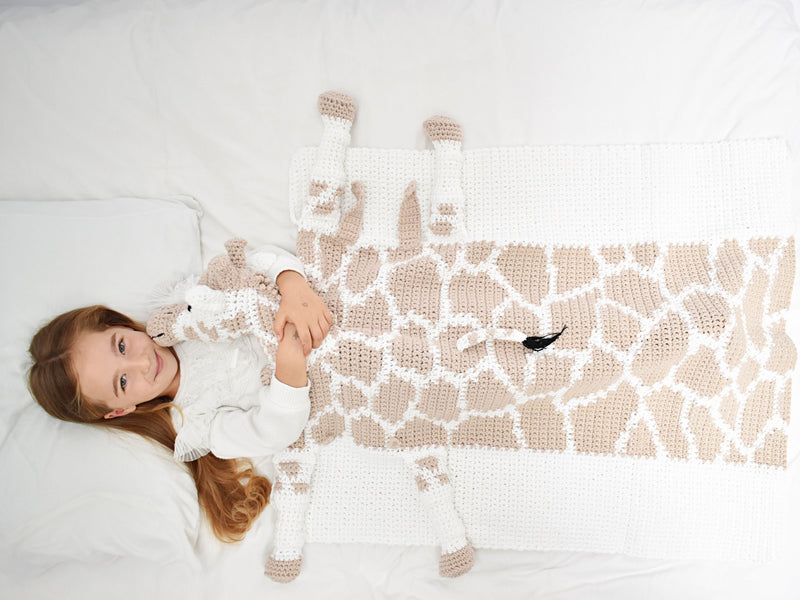 E-book Giraffe Crochet Pattern Cuddle and Play Blanket Toy