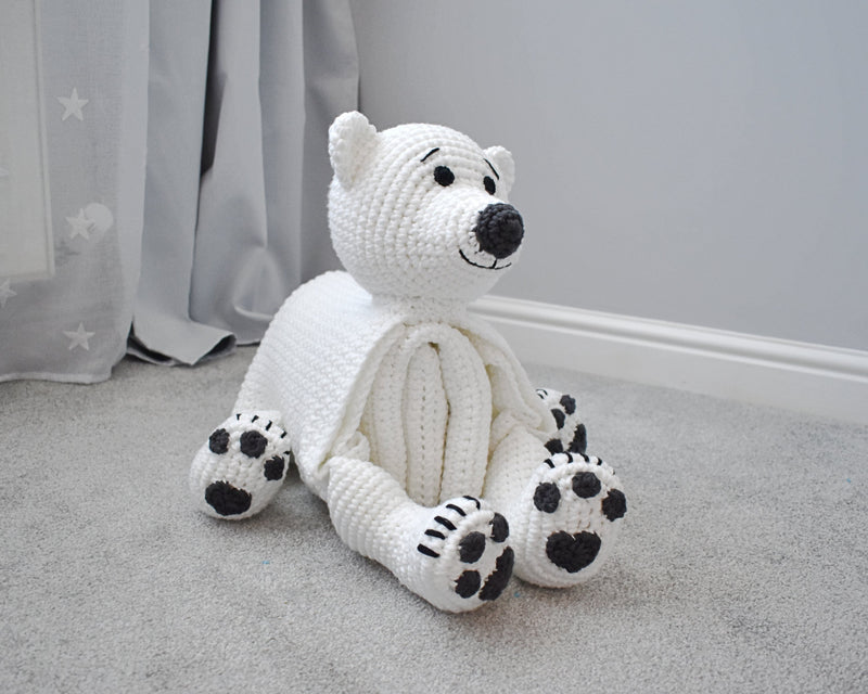Cuddle and Play Polar Bear Crochet Blanket Yarn Pack