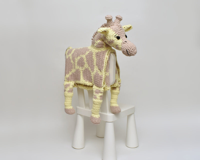 Cuddle and Play Giraffe Blanket Crochet KIT